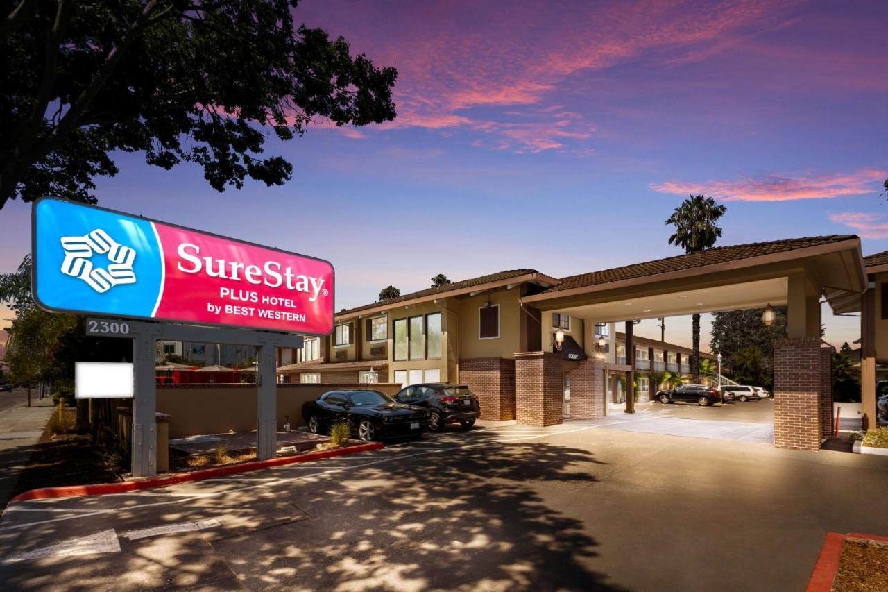 SURESTAY PLUS HOTEL BY BEST WESTERN MOUNTAIN VIEW МАУНТИН-ВЬЮ, CA 2* (США)  - от 13661 RUB | NOCHI